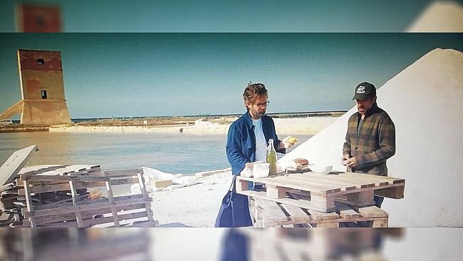 Così Favino e Cracco raccontano Trapani in