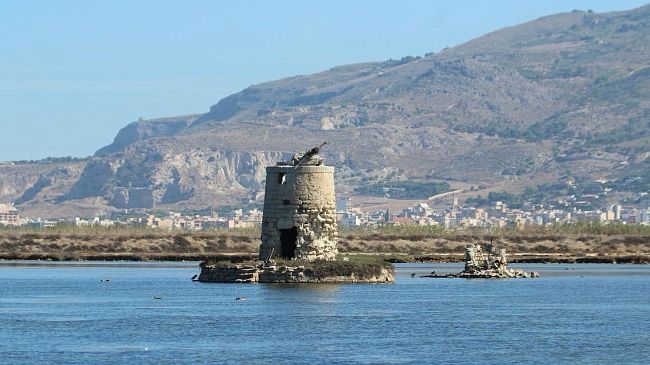 ​Saline di Trapani e Paceco. “Importante salvare ciò che resta dei vecchi mulini a vento”