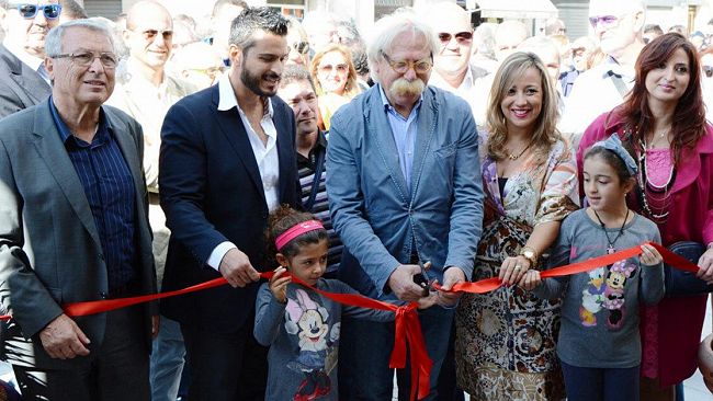 Mazara, inaugurata piazza Regina. Riapre l’antico punto gelati nel nuovo chiosco realizzato nella piazza