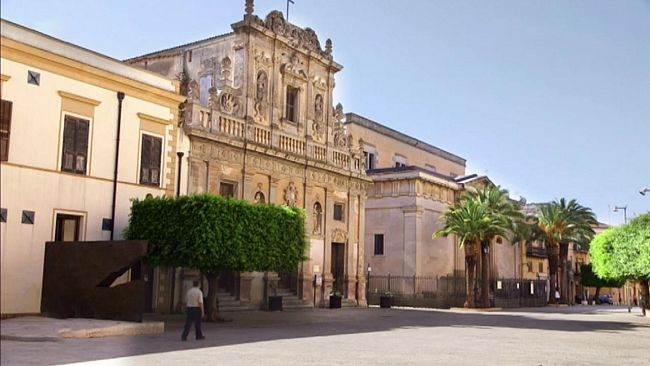 VIDEO- Geo racconta la Castelvetrano che ci piace, Selinunte, San Domenico, il mulino Drago e tanta bellezza