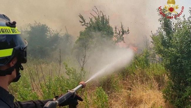 Incendi, dati sugli interventi dei vigili del fuoco dal 15 al 27 giugno