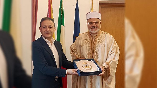 Mazara, incontro tra il Sindaco e l'Imam di Palermo
