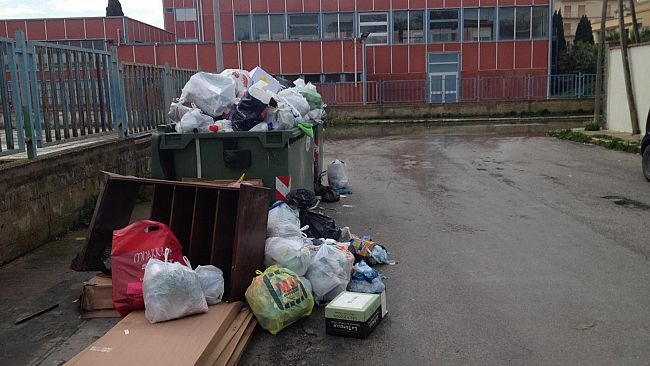 Mazara, Città invasa da rifiuti. Servono fatti per evitare emergenza igienico-sanitaria.