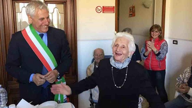 Mazara, l’arzilla Francesca Siragusa nuova centenaria cittadina