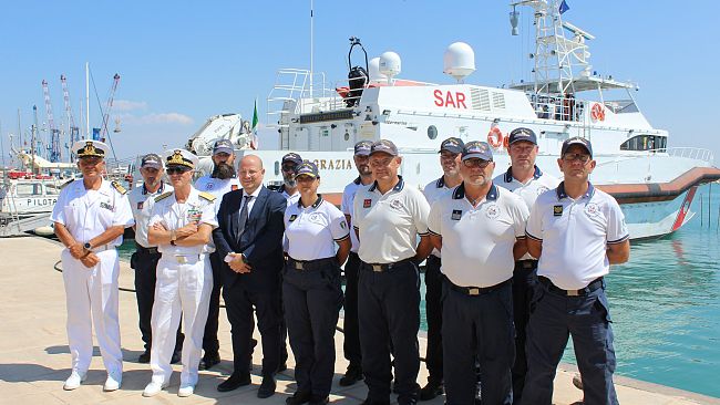 Visita del presidente della IX Commissione alla Camera “Trasporti, poste e telecomunicazioni” alla Capitaneria di Porto