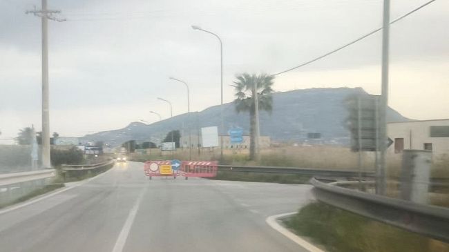 ​Trapani. Disagi sulla SP 21 per cedimento stradale all’altezza delle saline