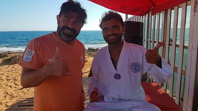 VIDEO – Il maestro shiatzu portoghese ispirato dal mare dell’Approdo dei Saraceni