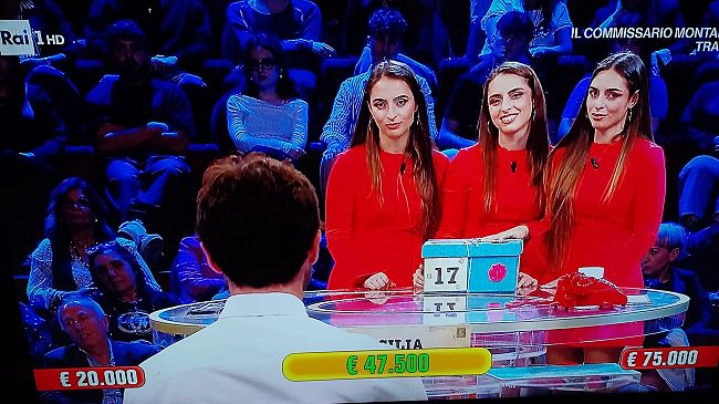 vincono-le-gemelle-di-san-vito-lo-capo-ad-affari-tuoi-ma-rinunciano-a-premio-piu-alto