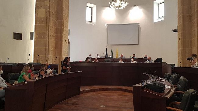 Il Consiglio approva assestamento di bilancio e modifiche regolamenti Tari 