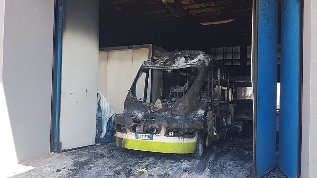 Incendio al trenino turistico, il Comune ha incaricato il perito di parte 