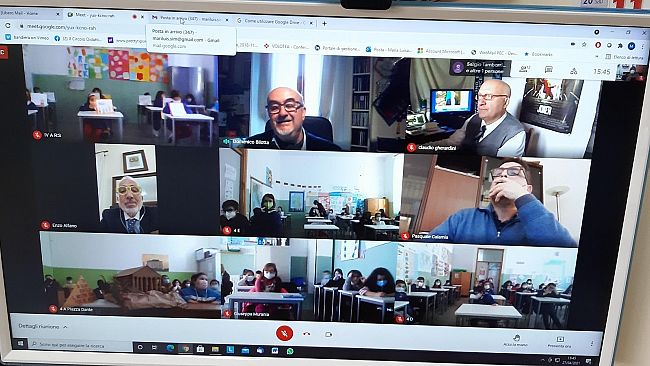 Le giovani Sentinelle della Legalita’del 2°circolo incontrano il Sindaco 