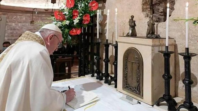 Papa Francesco è tornato alla casa del Padre