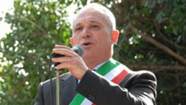 Ciro Caravà e altri sotto processo per una licenza edilizia contestata. Pm chiede assoluzione