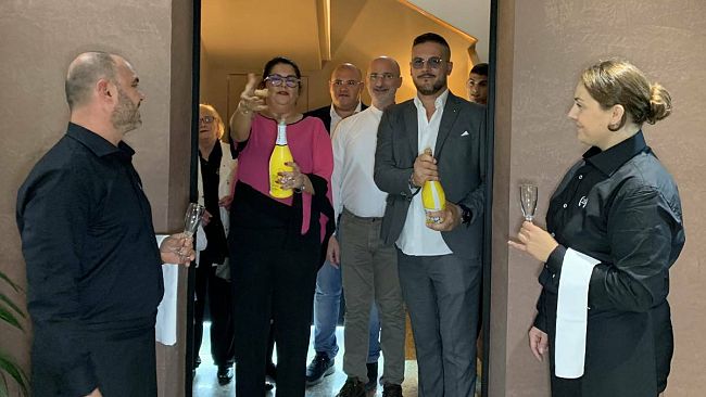 VIDEO – Apertura ristorante Papaya 2.0