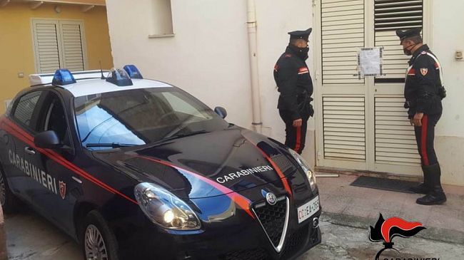Omicidio a Castelvetrano, continuano le indagini. I Carabinieri passano al setaccio le vetture di Favara Gaspare e del suocero