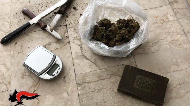 Hascisc in casa, arrestato la vigilia di Natale dai Carabinieri