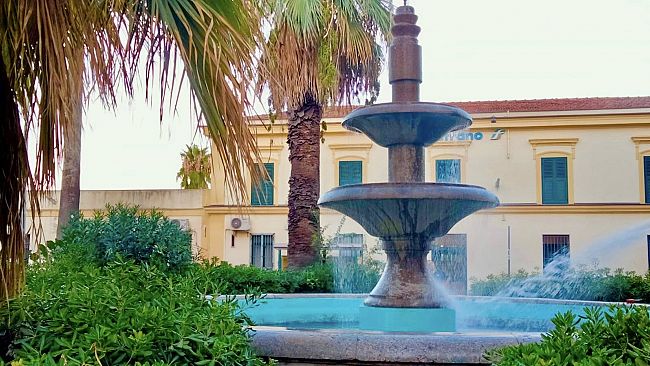Ripristinata la fontana di Piazza Amendola
