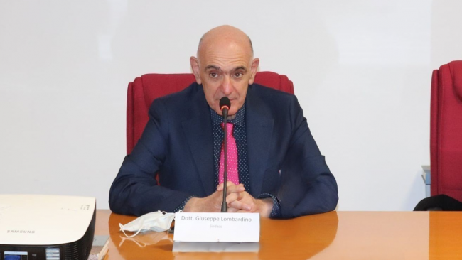 Santa Ninfa: Città in lutto per la scomparsa del sindaco Lombardino