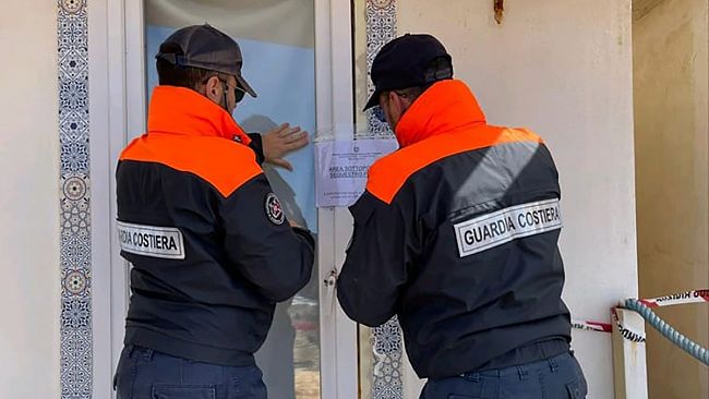 Guardia costiera Mazara, controlli su strutture balneari: denunciata una persona