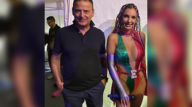 Mazara, successo del concerto di Elettra Lamborghini