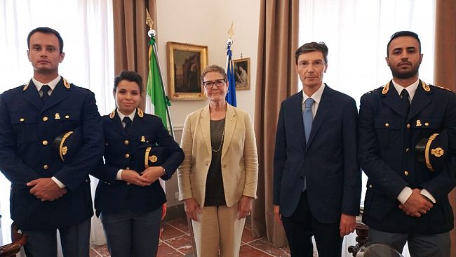 I 5 nuovi Funzionari hanno incontrato Questore e Prefetto presso la Questura di Trapani