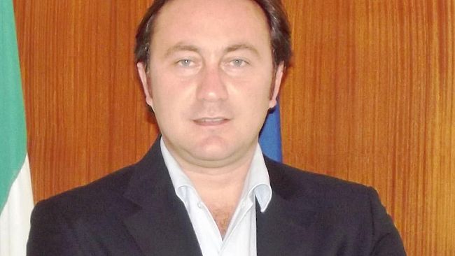 Favignana, il sindaco Pagoto si è dimesso
