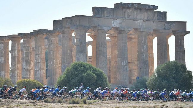 Stamane il via della tappa del Giro di Sicilia da Selinunte