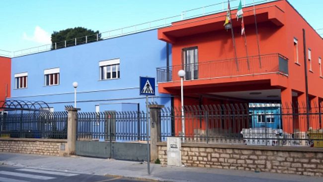 Erice, riconsegnata la scuola 