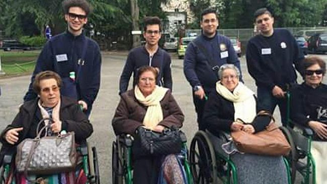 Quattro alunni del Liceo Ruggeri a Lourdes con il treno dell’Unitalsi