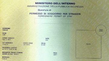 Poliziotto accusato di aver chiesto 100 euro per rinnovo permesso soggiorno, processo da riavviare