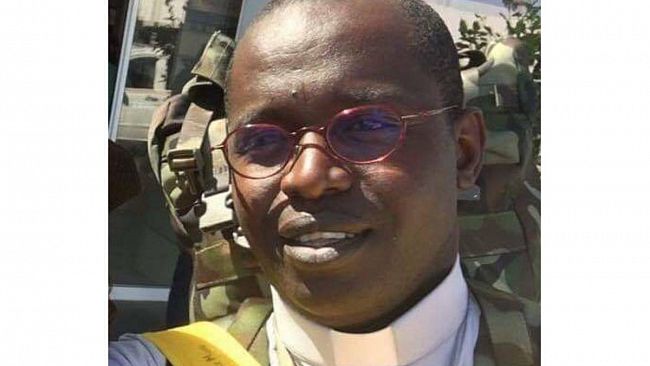 Focolaio Covid a Valderice, Don Boniface positivo al tampone molecolare