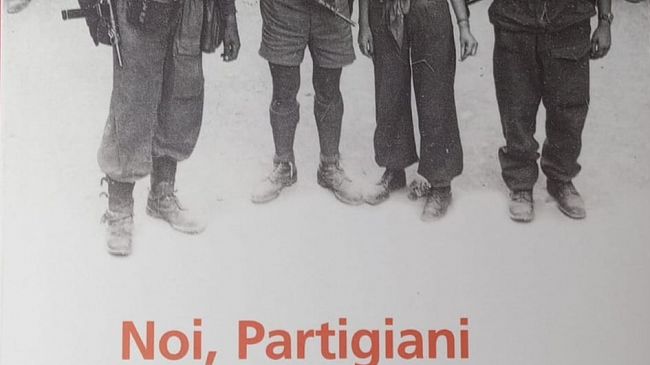 lanpi-provinciale-di-trapani-e-la-sezione-castelvetranocampobello-donera-un-volume-alle-scuole