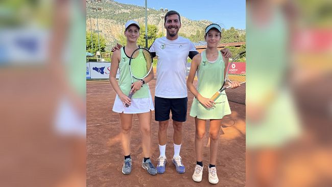 ​Le gemelle Raineri regalano al Tennis Club Palermo 2 il  titolo di Campionesse Siciliane Under 14