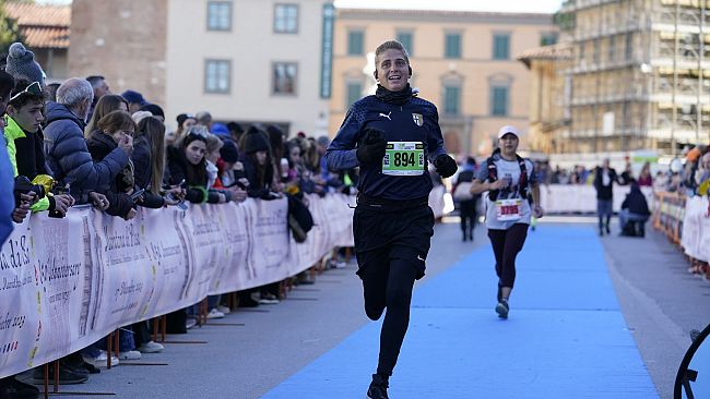 L'atleta pantesco Dario Ferrante alla maratona di Pisa 