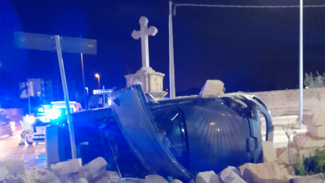 Mazara, incidente nella notte in via Salemi: un morto e tre feriti