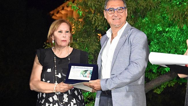 Il Poeta Nino Barone premiato per il miglior libro di poesia in lingua siciliana