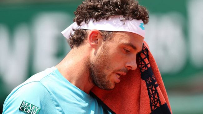 Roland Garros, si infrange il sogno di Cecchinato. Ha pero’ ridato vita al tennis italiano (nonostante la pay-tv).