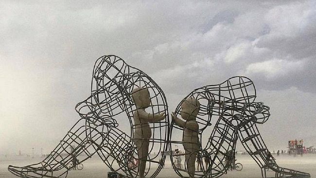 Il più blu degli oceani, la paura uccide dentro e ci porta via la voglia di riscatto