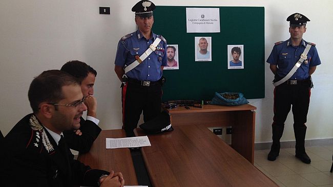 Possesso di droga ed armi, 3 arresti a Petrosino. Carabinieri di Marsala lanciano operazione “Ferragosto sicuro”