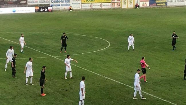 calcio-evacuo-salva-il-trapani-nel-finale-al-rocchi-termina-2-2