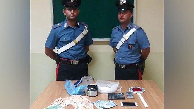 Pantelleria: nascondeva cocaina in casa, giovane arrestato dai Carabinieri