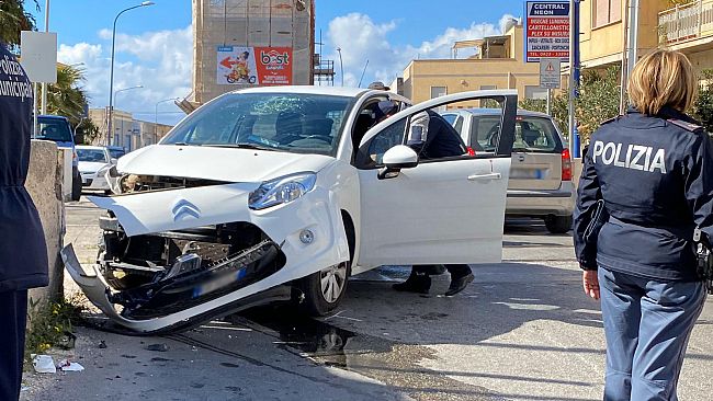 Trapani, incidente al passaggio a livello di Via Marsala. Uomo ferito