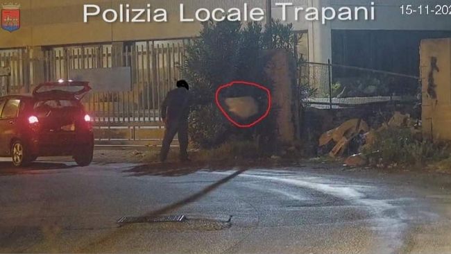 Trapani, cittadini incivili incastrati dalle fototrappole