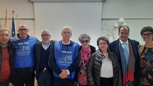 Gens Nova negli istituti castelvetranesi per parlare di Cyberbullismo e droga