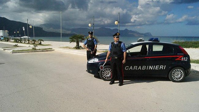 ALCAMO – Movida sotto controllo da parte dei Carabinieri. Arrestato un giovane spacciatore e denunciate 5 persone