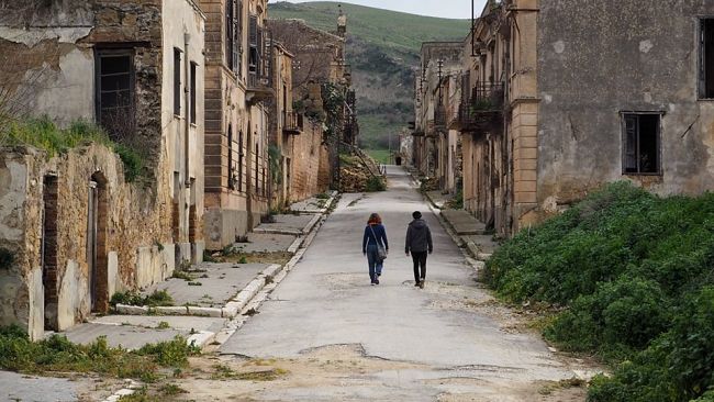 Synthesis, a Londra la “rinascita” del Belice con la mostra di Vincenzo Muratore