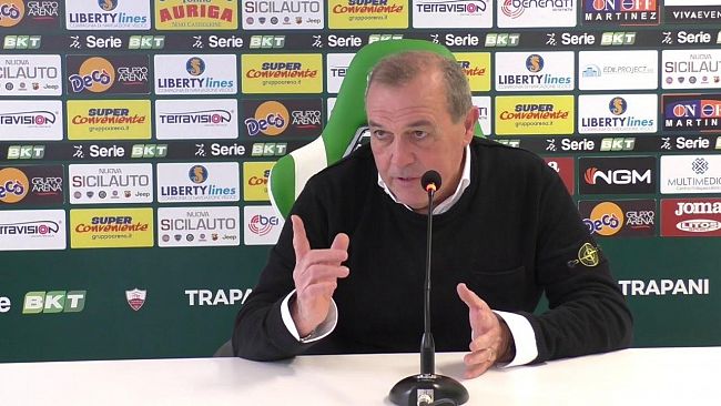 Trapani, Castori: “Comincia una corsa per noi, dovremo essere anche folli per vincere”