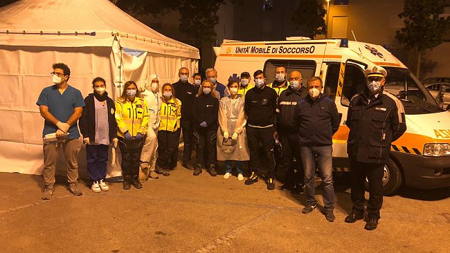 Erice, effettuati 1683 tamponi a Piazza Pertini