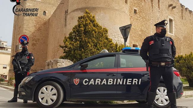 Alcamo: estorsione aggravata ai danni di anziani. Arrestati 2 fratelli
