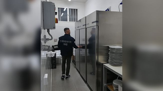 Pantelleria: controlli ad attivita’ commerciali dei Nas. Sanzioni e segnalazioni